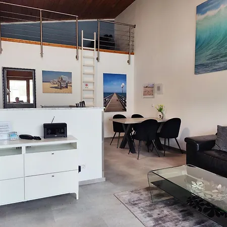 Dachgeschoss Whg. 23, Haus Mecklenburg